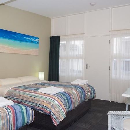 Campbell Town Hotel Motel Экстерьер фото